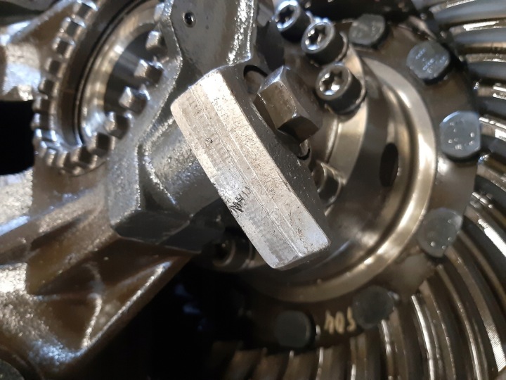 INSERT PONT SCANIA R660 5.57