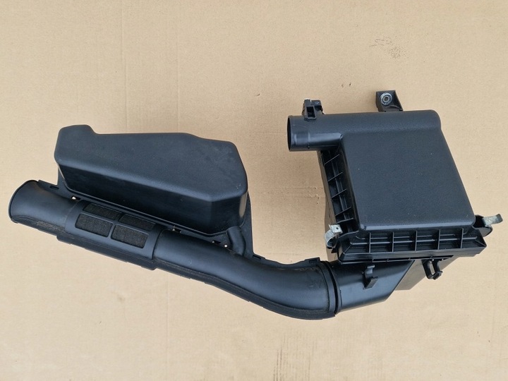 CUERPO DE FILTRO TOMADOR DE AIRE TOYOTA AURIS II HYBRID 13-18 