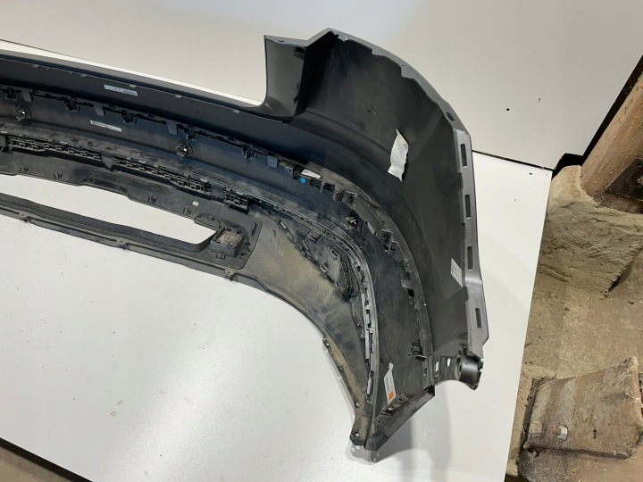 AUDI Q8 2018-2023 BASIC ORDINAIRE PARE-CHOCS ARRIÈRE ARRIÈRE ORIGINAL