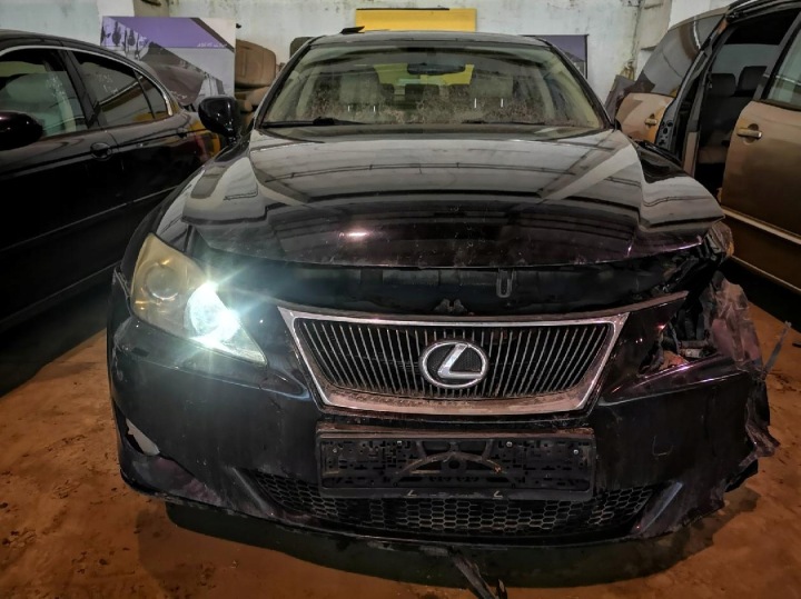 LEXUS IS CLASS SOUPAPE PAPILLON DES GAZ 2006 2.2L