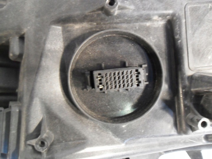 OPEL ASTRA V K PROJECTEUR GAUCHE AVANT PHARE GAUCHE AVANT