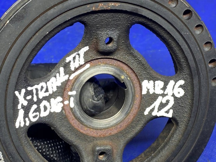 KOLO POULIE ARBRE NISSAN X-TRAILL T32 1.6 DIG-T MR16 60226K5