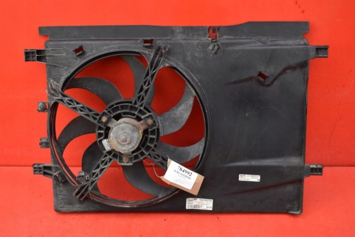 VENTILATEUR 55700996 OPEL CORSA D 1.2 16V 80 KM 06-11