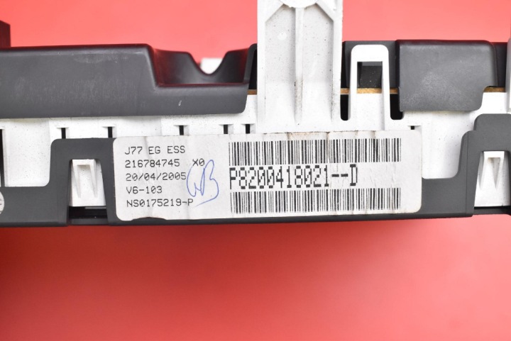 COMPTEUR MONITEUR EUROPE P8200418021-D RENAULT MODUS 1 I 1.4 16V 98 KM 04-07