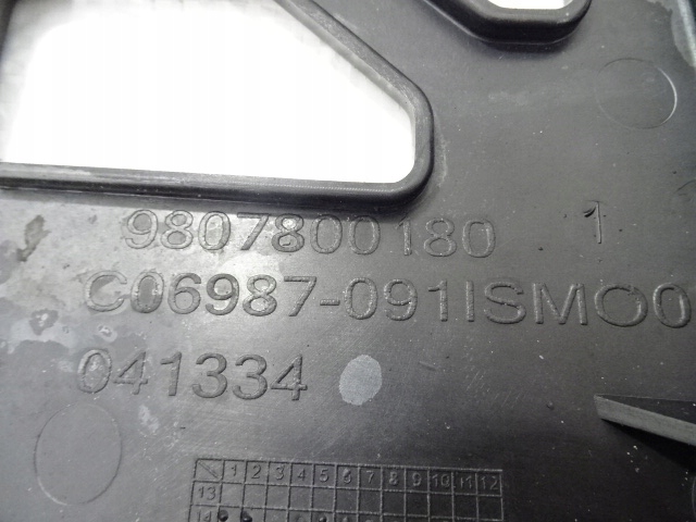 PEUGEOT 508 I BERLINE GAUCHE GLISSIÈRE FIXATION PARE-CHOCS ARRIÈRE 9807800180