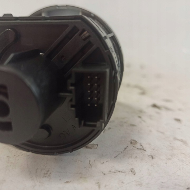 SEAT LEON III COMMUTATEUR FEUX 5G0941431AF