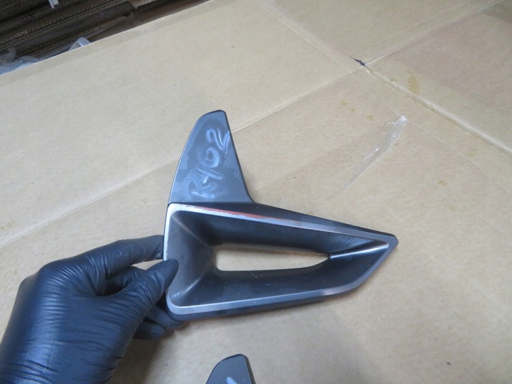 HYUNDAI KONA DEFLECTOR TAPA BRIDA CIEGA 52973-K4000 