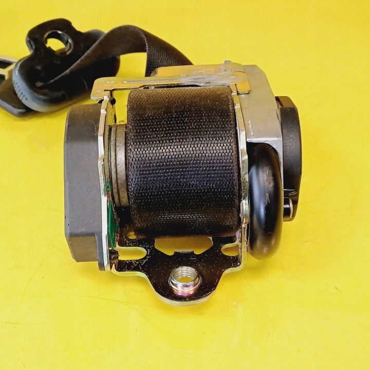 CEINTURE DE SÉCURITÉ GAUCHE AVANT MERCEDES ESSENCE VANEO W414 566287701 NR263