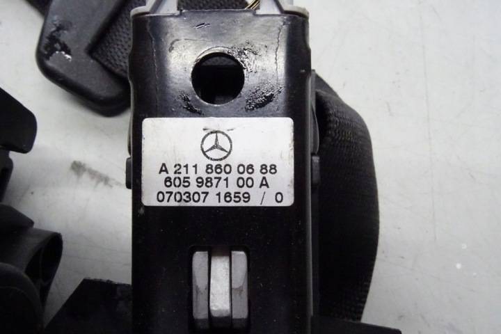 CEINTURE DE SÉCURITÉ AVANT GAUCHE MERCEDES-BENZ CLS (C219) 609098200 3.0L