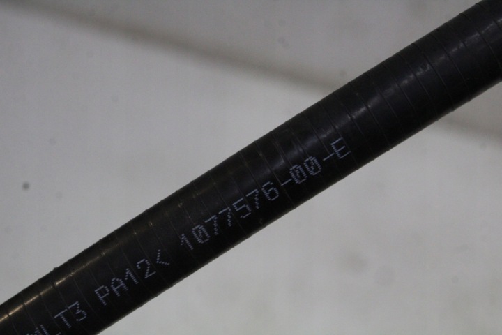 TUYAU REFROIDISSEMENT TESLA MODÈLE 3 107757600E ÉLECTRIQUE 208KW 2021
