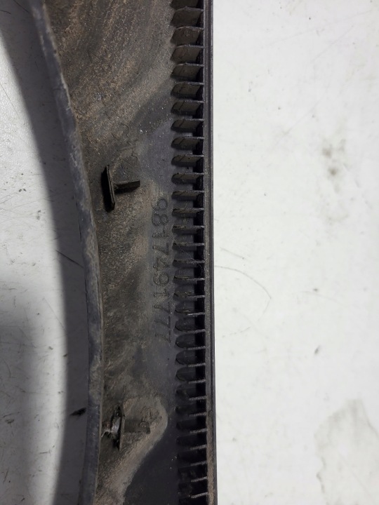 PEUGEOT 2008 I DROITE MOULURE GARDE-BOUE TYLNIEGO ARRIÈRE 9817491777
