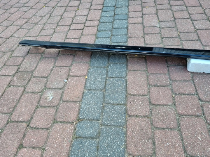 MOULURE SEUIL DROITE AUDI A6 C7 BERLINE AVANT LIFT LAK. L29Y