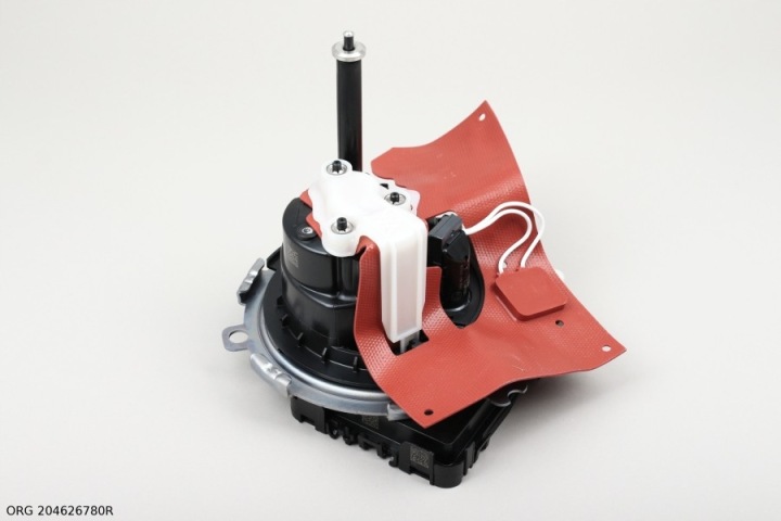 OE 204626780R RENAULT POMPE ADBLUE R MASTER III