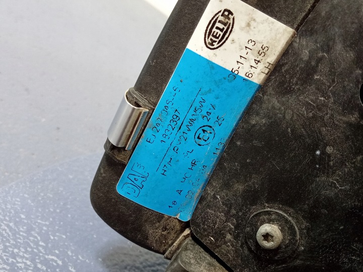 DAF XF105 PROJECTEUR GAUCHE AVANT EUROPE 1832397
