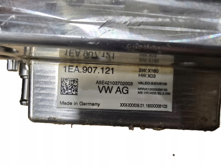 VOLKSWAGEN FALOWNIK CONVERTISSEUR TENSION 1EA907121