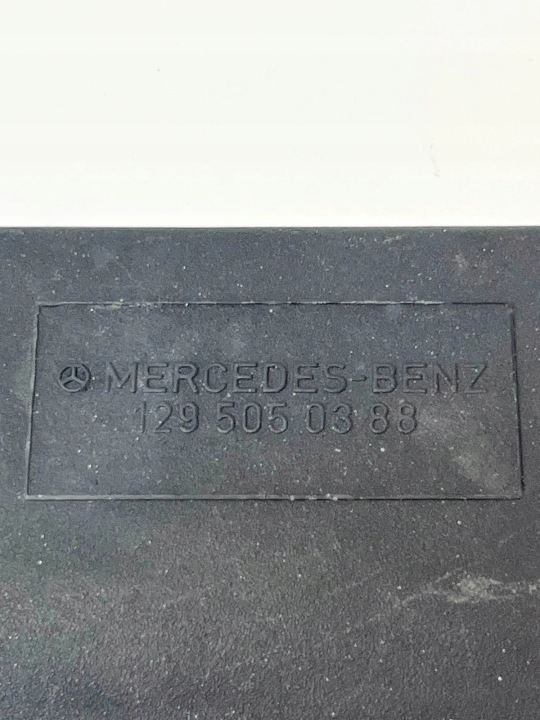 SUPÉRIEURE PIÈCE PANNEAU AVANT MERCEDES-BENZ SL (R129) A1295050388 5.0L