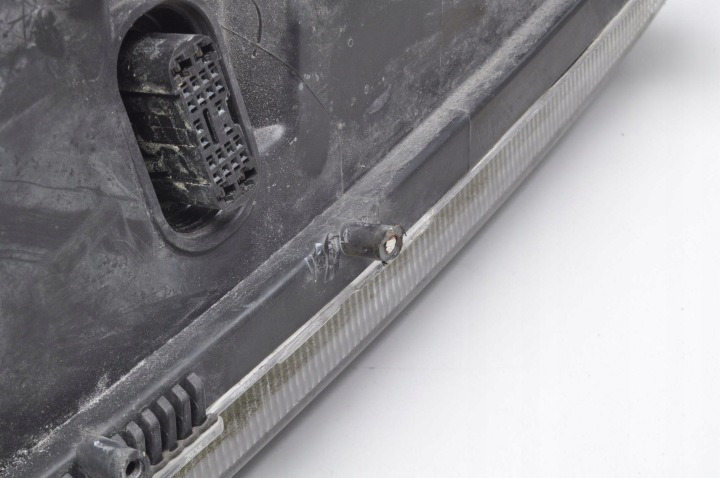 OPEL VECTRA C PHARE DROITE AVANT DROIT AVANT XÉNON ROTATIF 159872-00