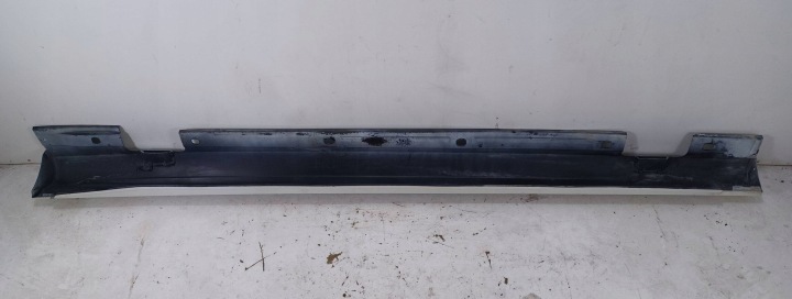 MERCEDES CLA W117 117 MOULURE SEUIL REVÊTEMENT DROITE 650 A2466980654