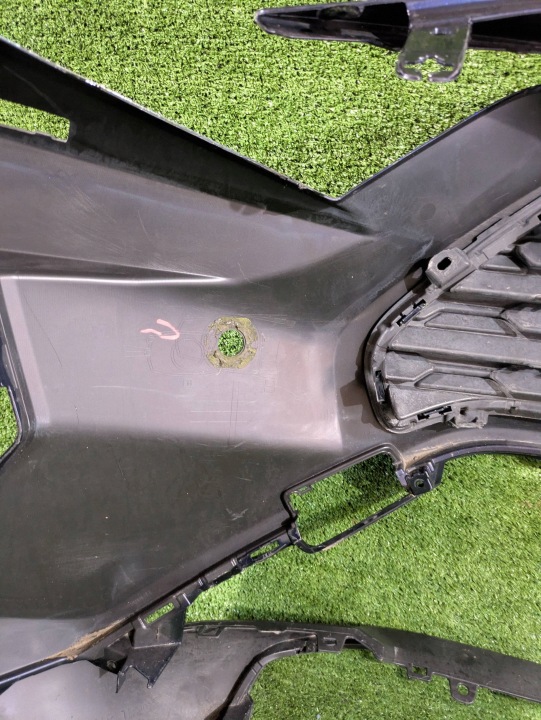 PARE-CHOCS AVANT AVANT TOYOTA RAV4 V NR.Z1209