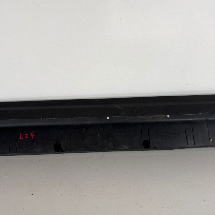 REVÊTEMENT MOULURE SEUIL SEUIL GAUCHE CHEVROLET CAPTIVA OE ORIGINAL 96804211