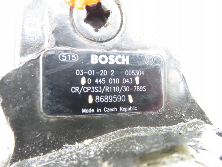 POMPE INJECTION VOLVO V70 II SW(285) 2.4 D 131 0445010043 8689590