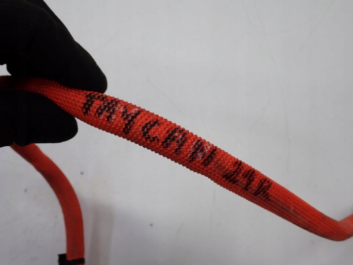INSTALLATION ÉLECTRIQUE HAUTE TENSION CLIMATISATION PORSCHE TAYCAN TURBO AVEC 21R