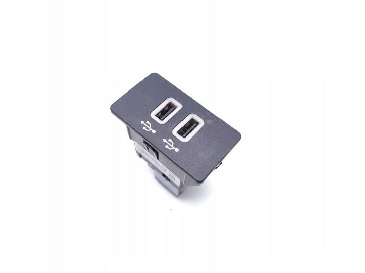 FORD MONDEO MK5 ENTRÉE PRISE USB HC3T-14F014-BC