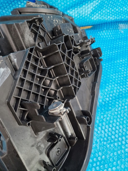 BMW 1 F20 F21 PHARE AVANT DROITE