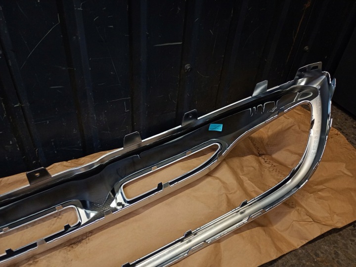 A1568858200 SPOILER REVÊTEMENT PARE-CHOCS AVANT MERCEDES GLA 156 LIFT NOUVEAU SREB