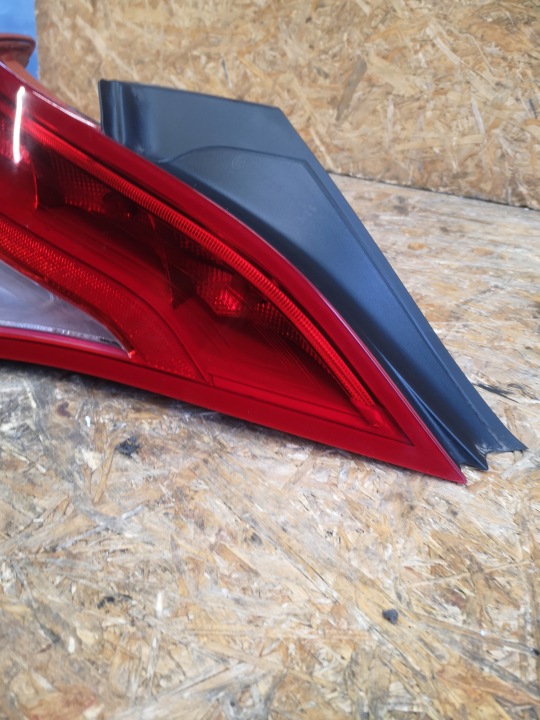 MERCEDES CLA W117 PHARE GAUCHE ARRIÈRE A1179069700 BERLINE