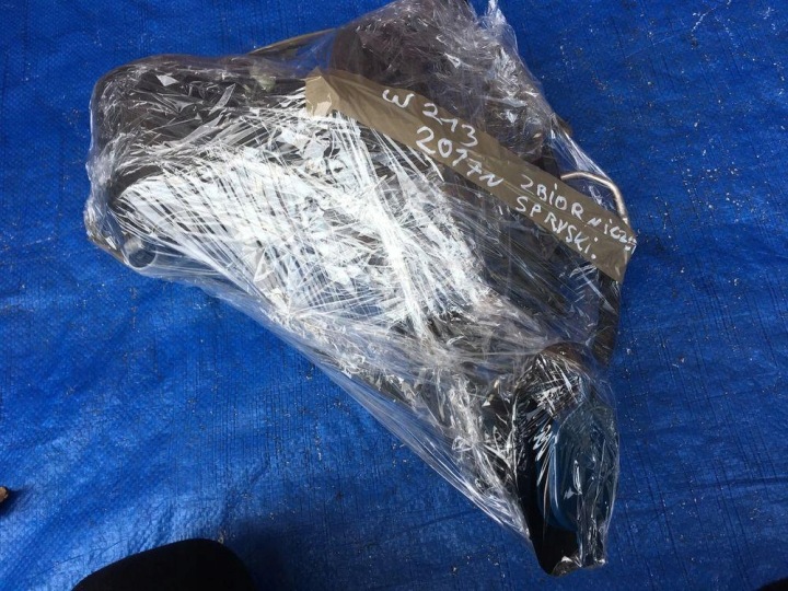 MERCEDES W213 E CLASSE RÉSERVOIR LIQUIDE LAVE-GLACES A2058600360