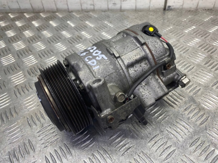MERCEDES COMPRESSEUR DE CLIMATISATION W205 205