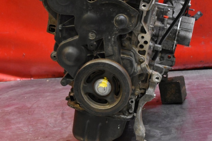 MOTEUR POTEAU DIESEL POMPE 9H06 CITROEN C4 II 1.6 HDI 92 KM 10-17 KOMPRESJA