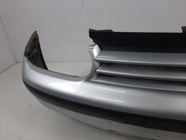 VW GOLF IV 1.4 16V 03R PARE-CHOCS AVANT CODE LA7W 1J0807217