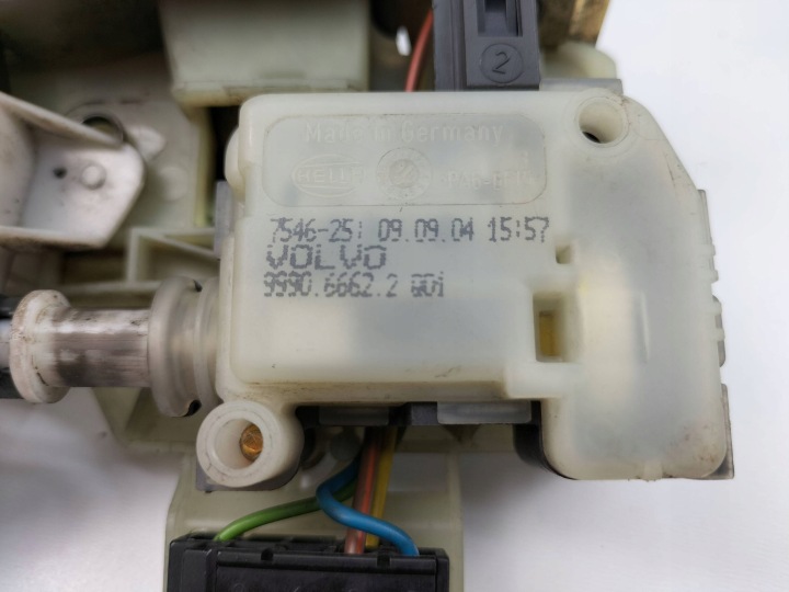 SERRURE COUVERCLES DE COFFRE ARRIÈRE COUVERCLES DE COFFRE VOLVO XC70 7546-25 754625