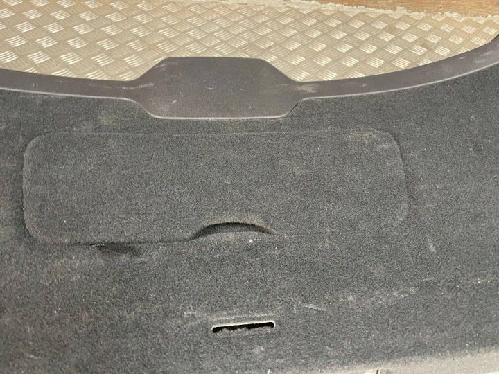 GARNITURE COUVERCLES DE COFFRE COUVERCLES DE COFFRE PORSCHE CAYENNE (92A) 7P5867601J