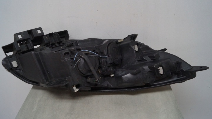 PHARE AVANT GAUCHE RENAULT SCENIC III 2010