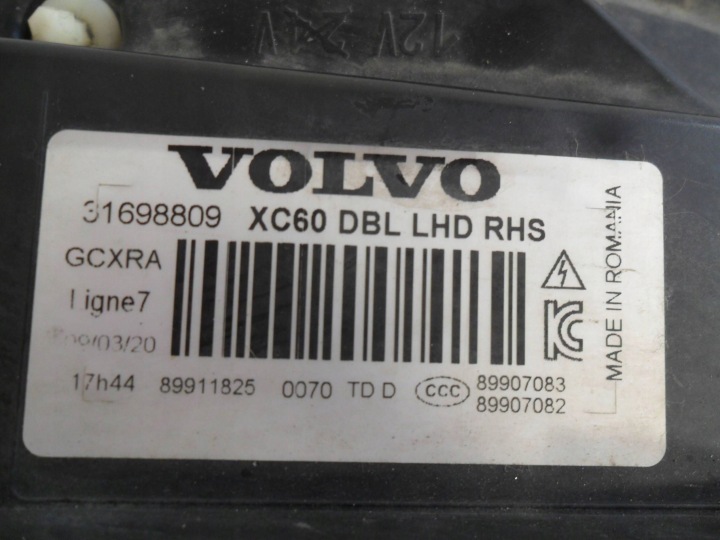 PROJECTEUR AVANT CÔTÉ DROITE VOLVO XC60 31698809 XÉNON