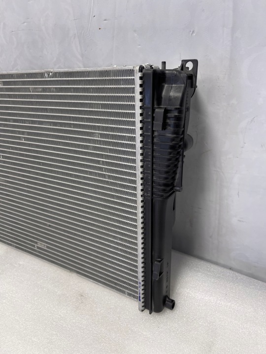 RADIATEUR EAU BMW 1 F20 11- 3 F30 12- 3 F34 13- 4 F36 14-