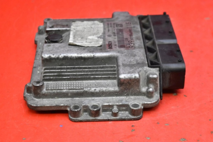 CONTRÔLEUR ORDINATEUR MOTEUR 51821938 ALFA ROMEO 159 1.9 JTD 115 KM 05-11