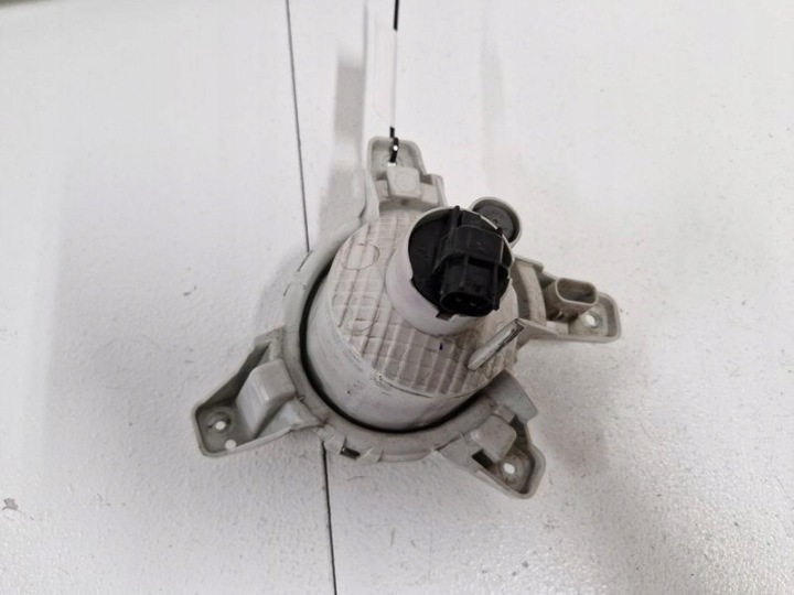 HYUNDAI I10 2 II LIFT PHARES ANTIBROUILLARD DROIT PHARE ANTIBROUILLARD DROITE 92208-B9