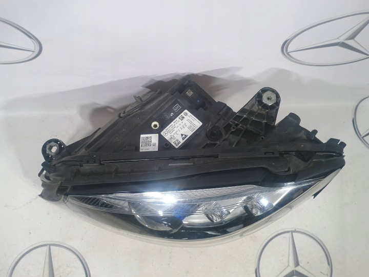MERCEDES-BENZ C W205 2017 PHARE AVANT