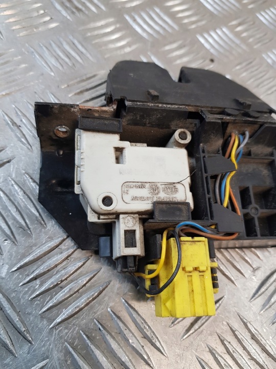 SERRURE COUVERCLES DE COFFRE COUVERCLES DE COFFRE 09180104 OPEL VECTRA C BERLINE