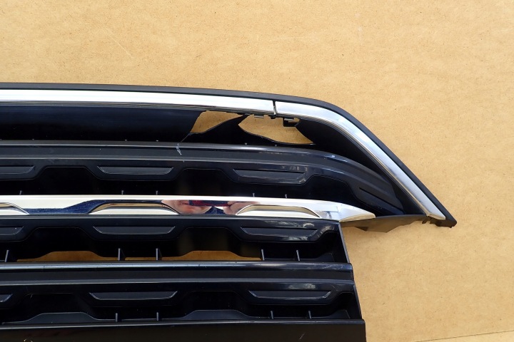 VW T-CROSS 2GM 18- CALANDRE GRILLE RADIATEUR PARE-CHOCS AVANT 2GM853653A OE