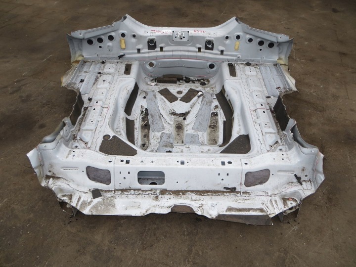 MERCEDES CLA W117 BERLINE BAIGNOIRE PANNEAU ARRIÈRE QUART 13-