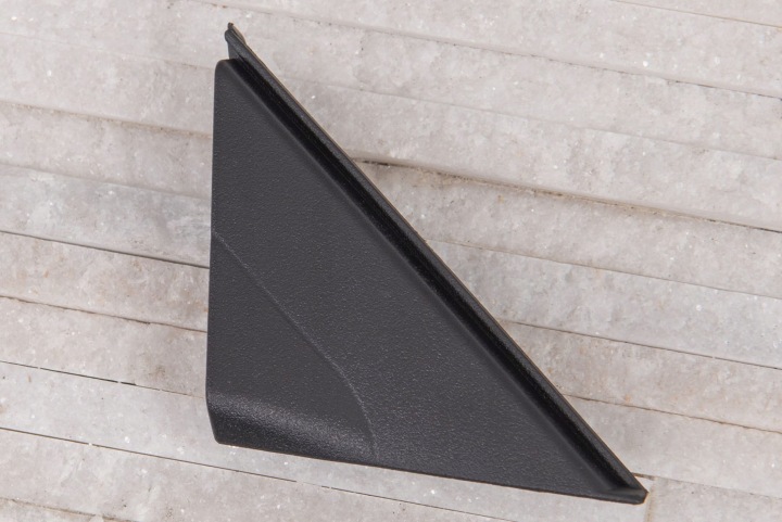 BOUCHON TRIANGLE PLASTIQUE DROIT 86190F2000 HYUNDAI ELANTRA VI AD 2015-2018