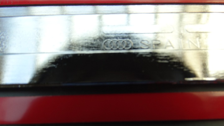 AUDI OE 4E0853953D MOULURE PORTES