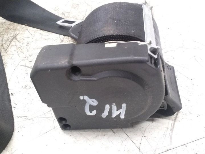 VOLKSWAGEN TOURAN II 2013 GAUCHE CÔTÉ CEINTURE DE SÉCURITÉ SIÈGES ARRIÈRE