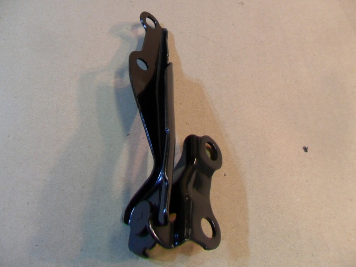 CHARNIÈRE CAPOTS DROIT TOYOTA YARIS 99-05