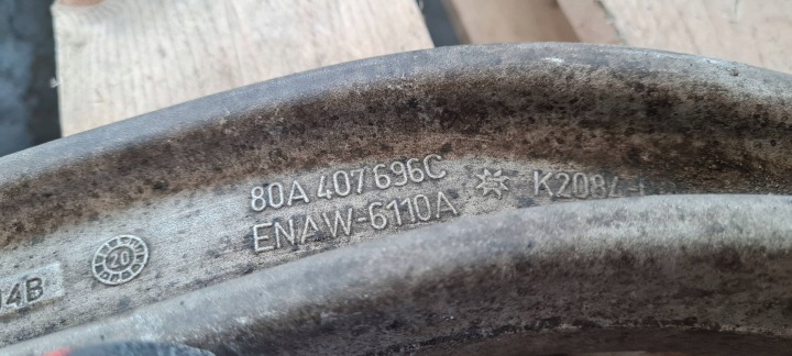 A6 C8 4K BRAS DE SUSPENSION DROIT AVANT AVANT INFÉRIEUR 80A407696C A7 4K Q5 80A